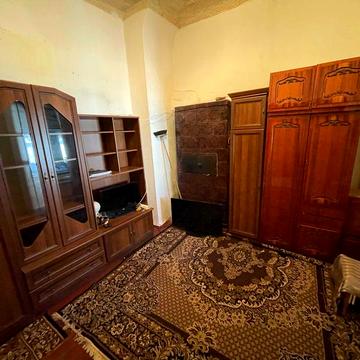 Оренда частини будинку, старе місто