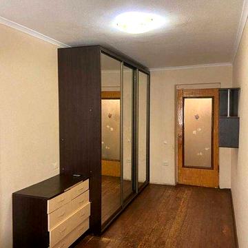 Трикімнатна / Казакевича / тц Терра/