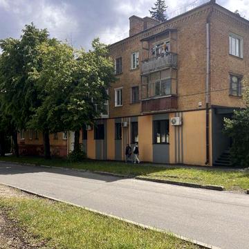 Продам 2-х кімнатну кв. в центрі міста вул. Коцюбинського