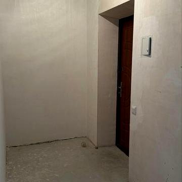 Домашній 2, двокімнатна з частковим ремонтом ЖК Домашній 2