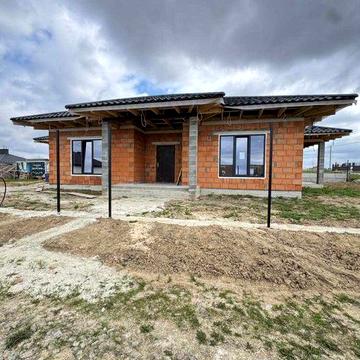 Продаж / Будинок /Корнин поблизу м.Рівне