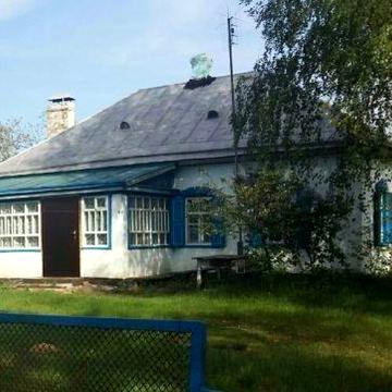 Пролається будинок в селі Матвіївка