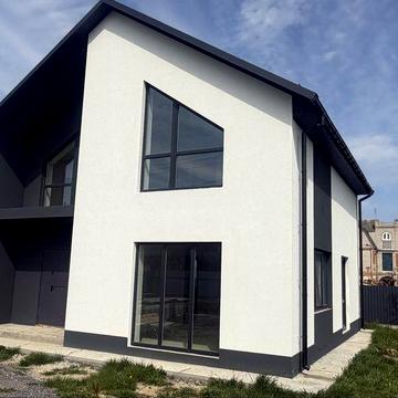 Сучасний двоповерховий будинок для сім’ї з панорамними вікнами, Вінниця, 78000$