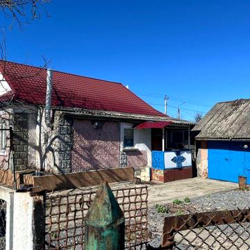 Продам або обміняю будинок район Лікарні