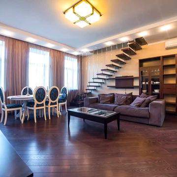 Без комісії. Оренда 4-к. Прорізна, 4. Поруч метро Хрещатик, Театральна