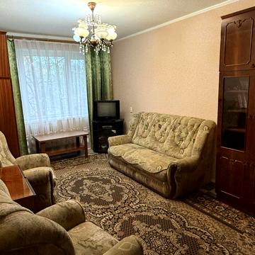 Сдам 2 комнатную квартиру район ПЗТО