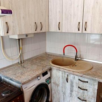 Здам гарненку двокімнатну кв-ру на Красному мосту