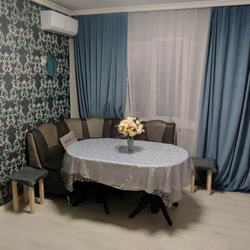 Академіка Заболотного вул., 48