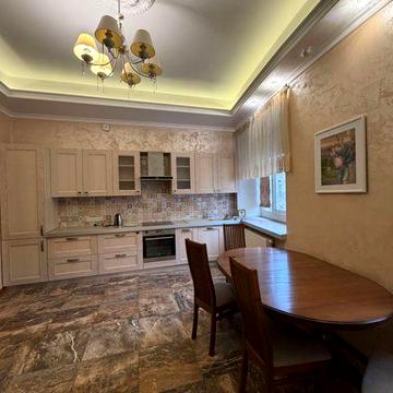 Подол Воздвиженка исторический центр