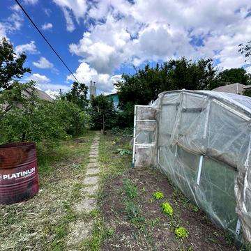 Заярська вул., 5