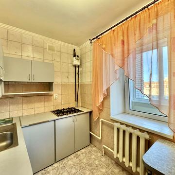 Заливна вул., 25