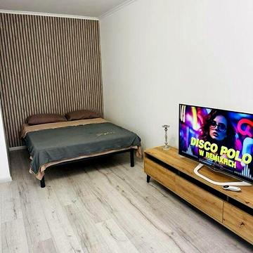 Довгострокова оренда 1к Квартира Наукова вулиця