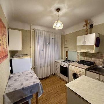 1 кімнатна вул. Героїв Майдану 57-А р-н ROSHEN