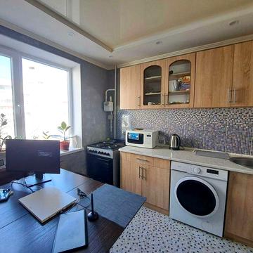 Однокімнатна квартира на Рожевій