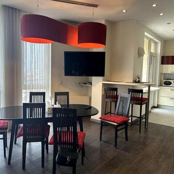 Сдам 2к Маразлиевская две спальни и кухня студия, можно с детьми