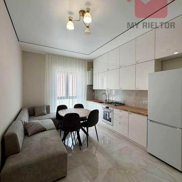 Продаж 1,5 квартири по вул.Грушевського