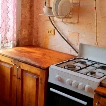 Продається 2 х кімнатна квартира в 555