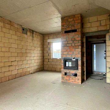 Кутовий таунхаус з каміном / 76 кв.м/ Білогородка / Ділянка + паркомісця