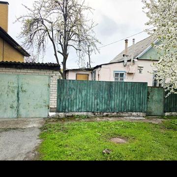 Продаж окремого будинку 59 м² на вул. Олександри Риндовської — ділянка 4.7 сотки, гараж