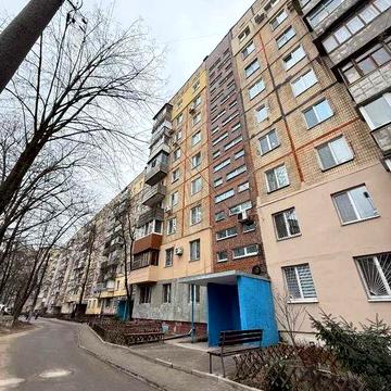 Продам 3к.квартиру на Тополе 2!Сильпо!Безнал!Торг!