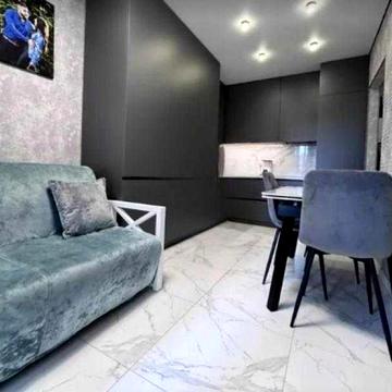 В Харкові ( Харькове) продам квартиру в новобудові.