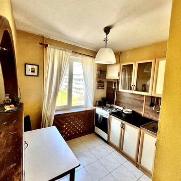 Продаж 2 к кв ст м Оболонь 10хв пішки середній поверх