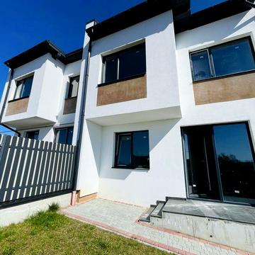 Продаж котеджу Солонка, центральні комунікаціі!