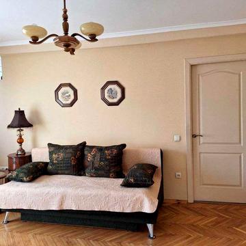 Русанівка, Київська Венеція. Ентузіастів 3/1 Ремонт, меблювання. 58000 у.о