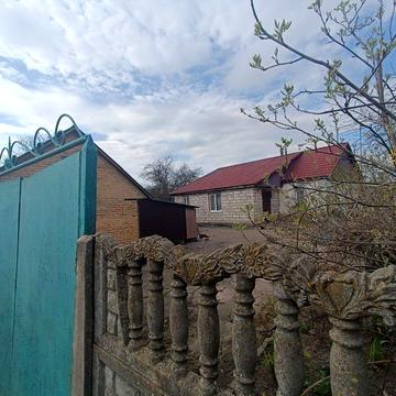 Продам будинок в с.Семиполки на початку села.