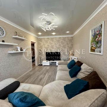 Урлівська вул., 17