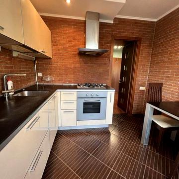 Сдам 2к евро ремонт .