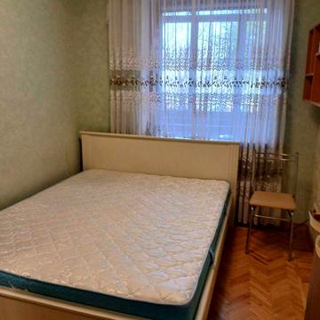 Сдам 3х ком квартиру 2й этаж  5-7ст .Большого фонтана