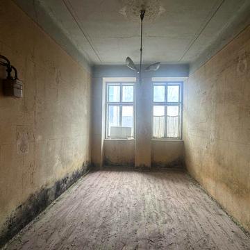 Продаж 1кімнатна квартира вул. Волинська, ближній центр.