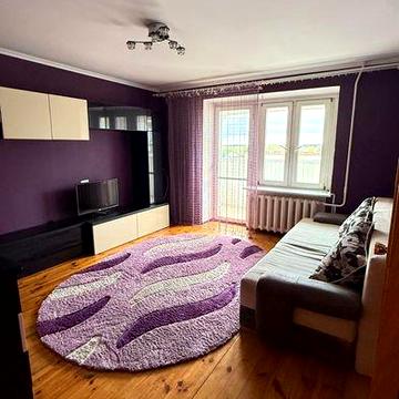 Здається 2-х кімнатна квартира по вул.Героїв України