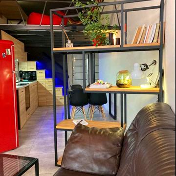 Світлицького вул., 35