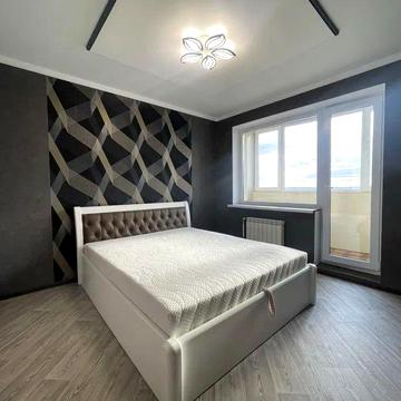 Продам 3-комнатную квартиру Дворец Спорта