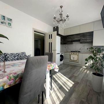 Продаж 2 км.квартири Ременів вул. Сковороди з ремонтом