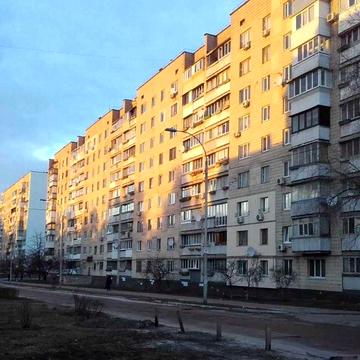 вул. Алматинська, 109а, 4-кімнатна квартира під ремонт, Власник!