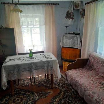 Продам будинок с.Коршів, з земельною ділянкою 25 сот