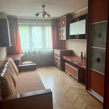 Сдам свою двухкомнатную квартиру возле м.23 августа