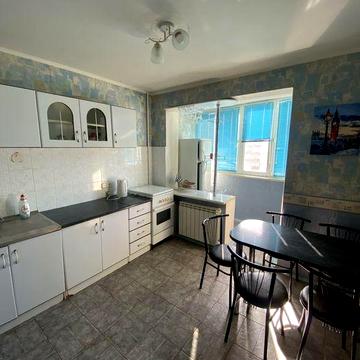 Продаж 1-кім квартири,вул. Пантелеймона Куліша, 15, метро Лівобережна