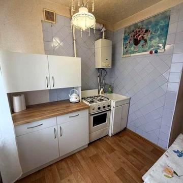 Продаж 2х кімнатної квартири вул.Січневий Прорив