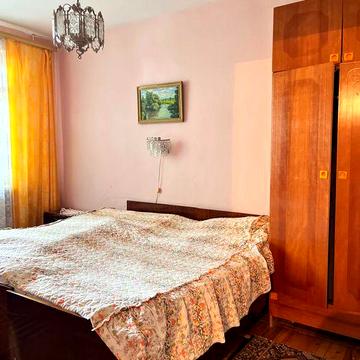 Здам 2-кімнатну квартиру в районі Черьомушки (вул. Мічуріна, 1)