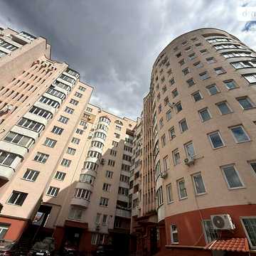 Продаж 3к Квартира Бандери Степана проспект