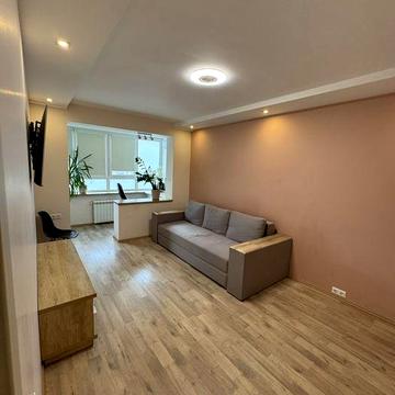 Оренда 2 кімнатної квартири.Героїв дніпра Оболонь біля метро