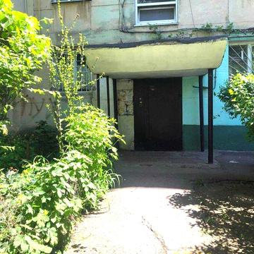 Продам 2 комнатную квартиру ул.  Вадатурского (Малиновского)