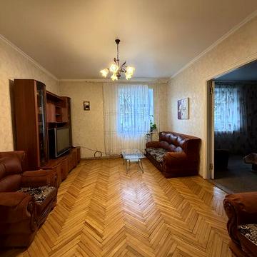 Оренда 2 кім просторої квартири Коновальця