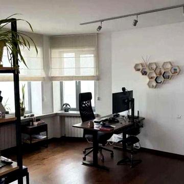 Продам 2к квартиру на вул. Архітектора Олега Петрова