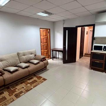 Кавалерійська вул., 9