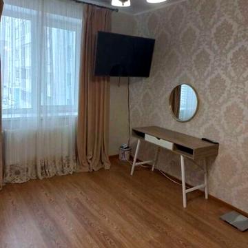 здам квартиру на Поділлі Зодчих